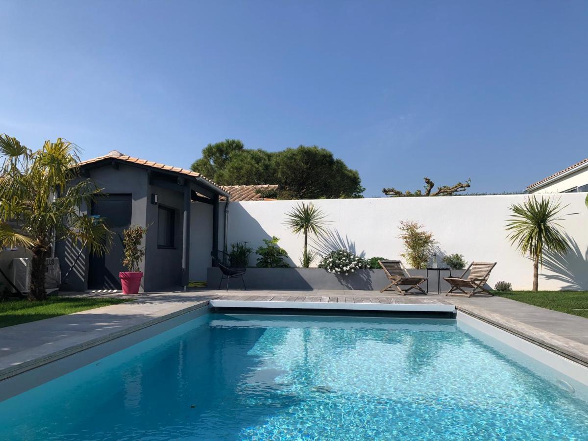 Maison M, Chambre Privee Acces Jardin Piscine Et Jacuzzi Pres De La Rochelle La Rochelle  Esterno foto