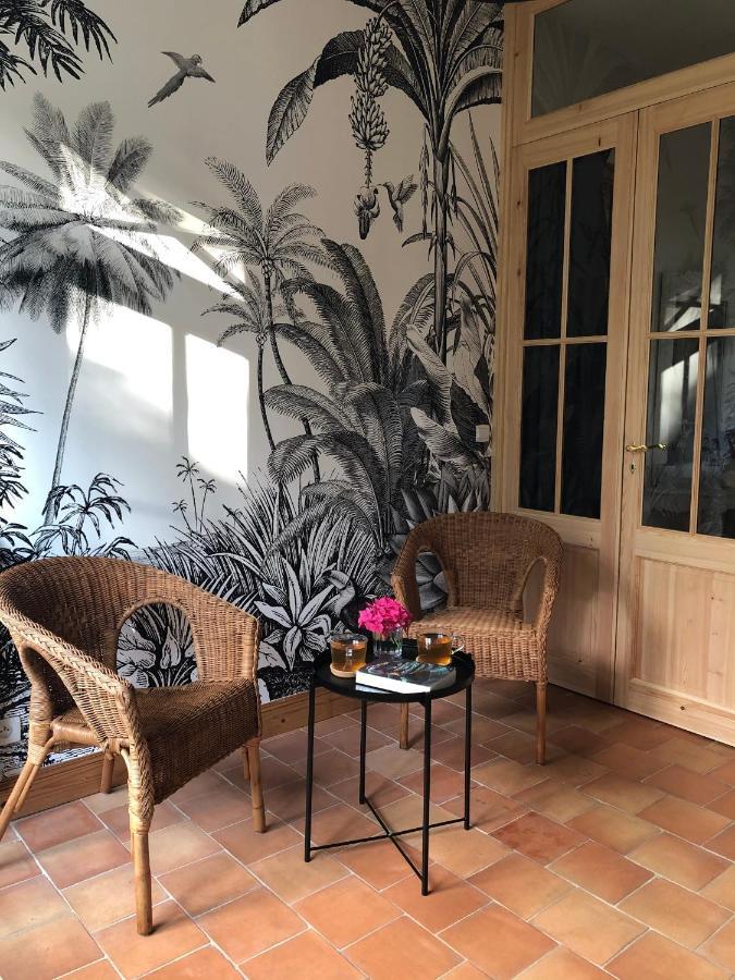 Maison M, Chambre Privee Acces Jardin Piscine Et Jacuzzi Pres De La Rochelle La Rochelle  Esterno foto